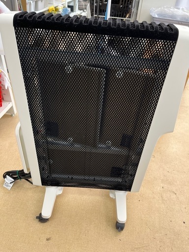 【ドリーム池田店♪ジモティ割対象】 siroca 遠赤軽量ヒーター SN-M451 2025年製 48333