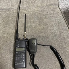 ハンディー無線機の画像