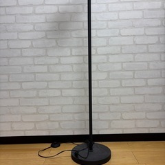 【新品かつ使用回数少なめ❗️】フロアライト　照明器具の画像