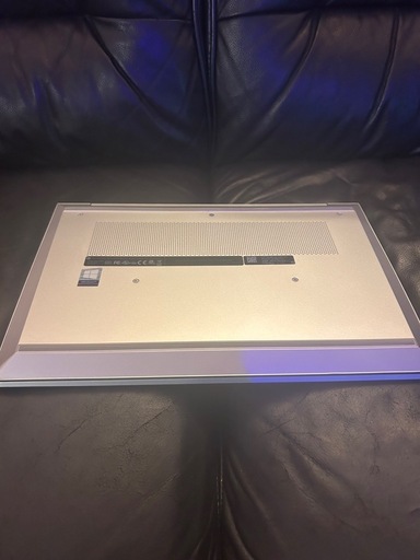 極美品 HP ProBook 430 G8 第11世代