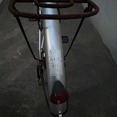 取引中　自転車鍵付きジャンク品　サビあり、パンクありの画像