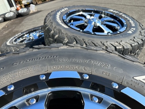 ★値下げ★デリカD5　MKW MK-46 16-7J BFグッドリッチ　KO2    225/70R16 ☆値下げ☆デリカD5 MKW MK-46 16-7J BFグッドリッチ KO2 225/70R16