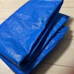ブルーシートの画像