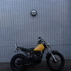 ヤマハ　TW200 　配送可能の画像