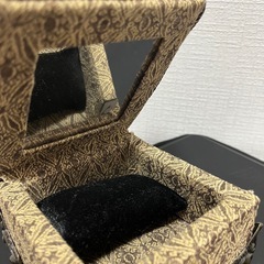 ジュエリーケース　ドールソファの画像