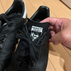 アディダス　スタンスミス   ブラックの画像