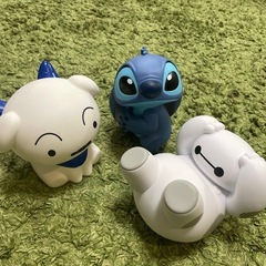 フィギュア 3体セット　ベイマックス　シロ　スティッチの画像