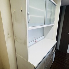 【無料】食器棚 キッチンボード 幅120cm コンセント付き（大型）の画像