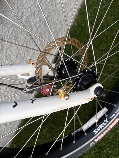 サーリー surly ファットバイク パグスレー