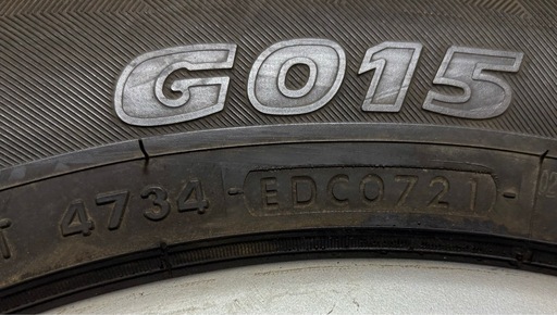 215/70R15 ヨコハマG015 ホワイトレター タイヤホイールセット 2021年製造