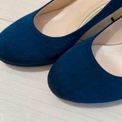 紺 ネイビー スエード風   キラキラパンプス  23cmの画像