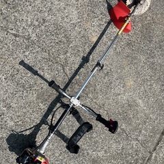 エンジン草刈機 二分割式の画像