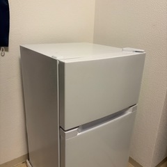 アイリスプラザ 冷蔵庫 87L 幅47.5cm 冷蔵室61L 冷凍室26L 7段階温度調節 直冷式 一人暮らし PRC-B092D-W ホワイトの画像