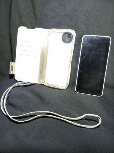 AQUOS★wish4スマホ中古★空色6.6インチ