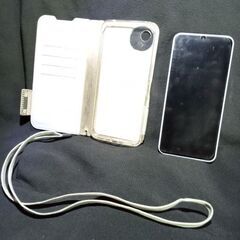 AQUOS★wish4スマホ中古★空色6.6インチの画像