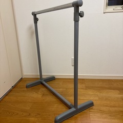 ハンガーラック　スチールの画像