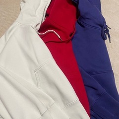 GU パーカー
の画像