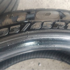 TOYO   195-45-16夏タイヤの画像