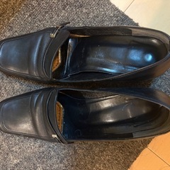 パンプス　ローファー　の画像