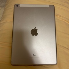 iPad 第5世代　Wi-Fiモデル　32Gの画像