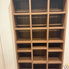 【早い者勝ち！】ほぼ新品　ニトリ本棚　その①の画像