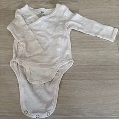 H&Mベビー用肌着2〜4mの画像
