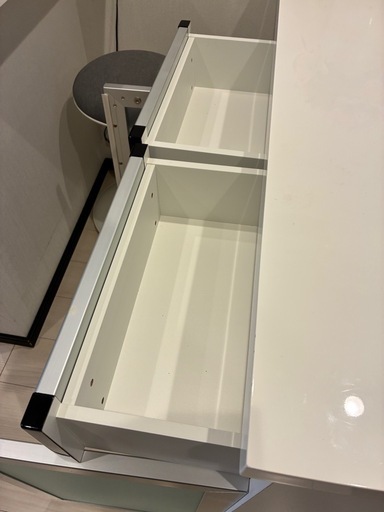 オシャレなダイニングテーブル