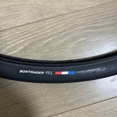 BONTRAGER ボントレガー R1 700×28 2本セット チューブ付きの画像