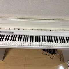 電子ピアノ  コルグ　LP180WHの画像