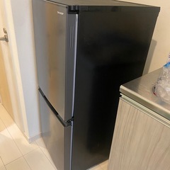 SHARP 冷蔵庫の画像