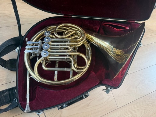 YAMAHA YHR567フレンチホルン ケース付き
