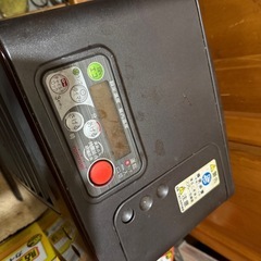 トヨトミの石油ファンヒーターの画像