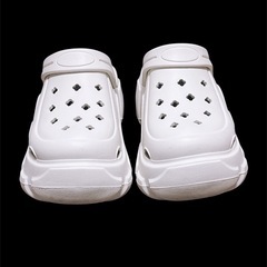 クロックス風　白　厚底サンダルの画像