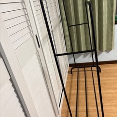 ハンガーラックの画像