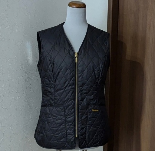 新品 Barbour バブアー ベスト ジレ タグ付き