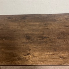 ダイニングテーブルの画像