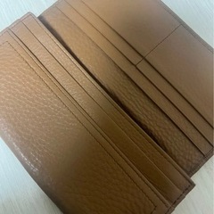 PRADA 長財布の画像