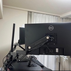 モニターアームの画像