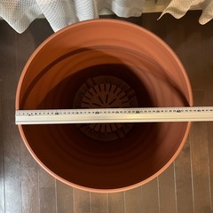 【新品】皿付き植木鉢43cm四方の画像
