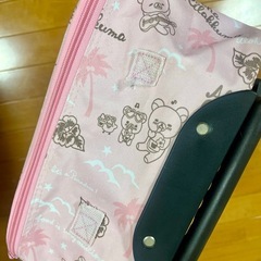 リラックマ　コロコロバッグ　キャリーバッグの画像