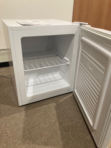 白 33L 1ドア冷凍庫 右開き