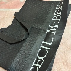CECIL Mc BEEのエコバックの画像