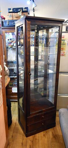 ●近郊格安配送(#^.^#)●北海道民芸家具●樺材　キュリオケース　中古品●相模原　横浜●北斗民芸　和光　旭川家具　飾り棚　キャビネット