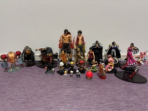 ONE PIECE フィギュア   35体セット