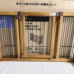 ペット用　ゲート　ドア付きの画像