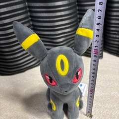  【最終価格】ポケモンぬいぐるみ エーフィ・ブラッキーの画像