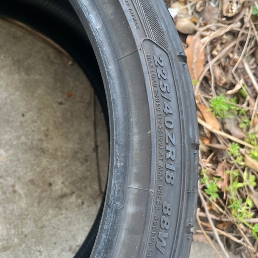 18インチタイヤ　kenda kr20a 225/40/zr18