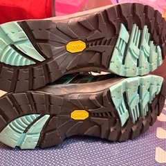 登山靴　マムートの画像