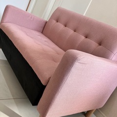 ソファ（2人掛け）ピンクの画像