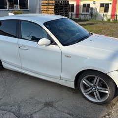 BMW 120i Mスポーツパッケージ　FR車　希少　夏冬タイヤありの画像